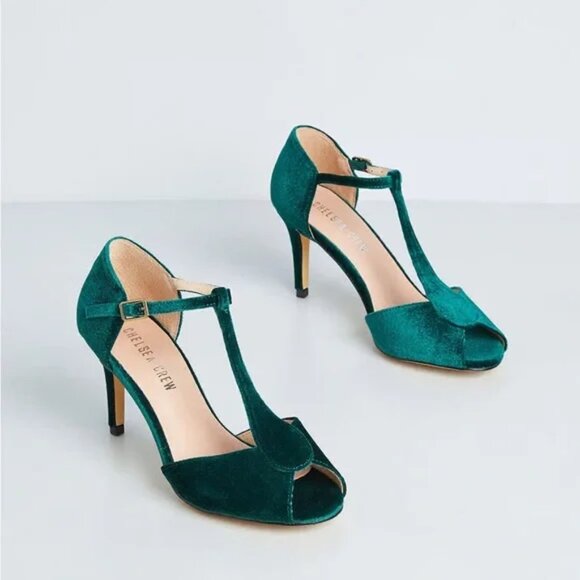 Chelsea Crew Emerald Velvet T‑Strap Peep Toe Pumps – size 36, never worn - Picture 1 of 5